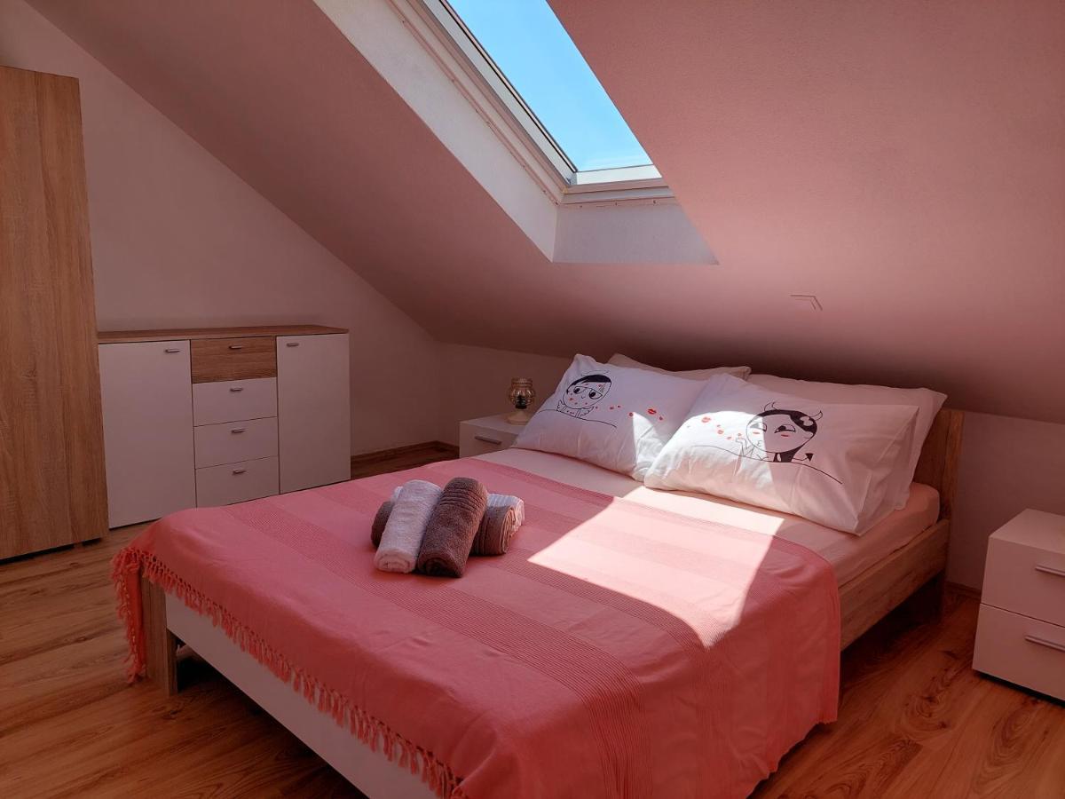 Apartmani Timon Бол Экстерьер фото